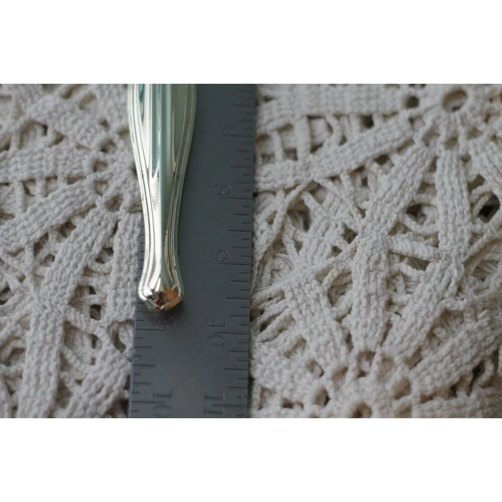 Antique Silver toned Hair Brush Roses Flowers